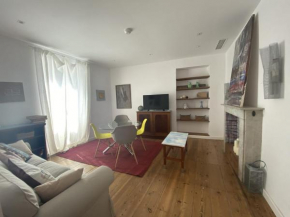 Bright and Lovely 1BR Apartment in Prime King Stre